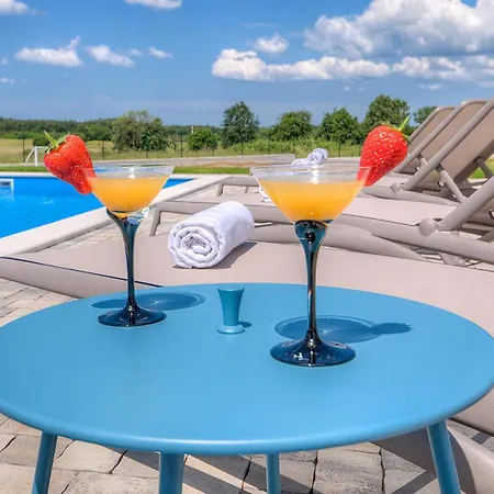 Cosima Nyaraló Poreč