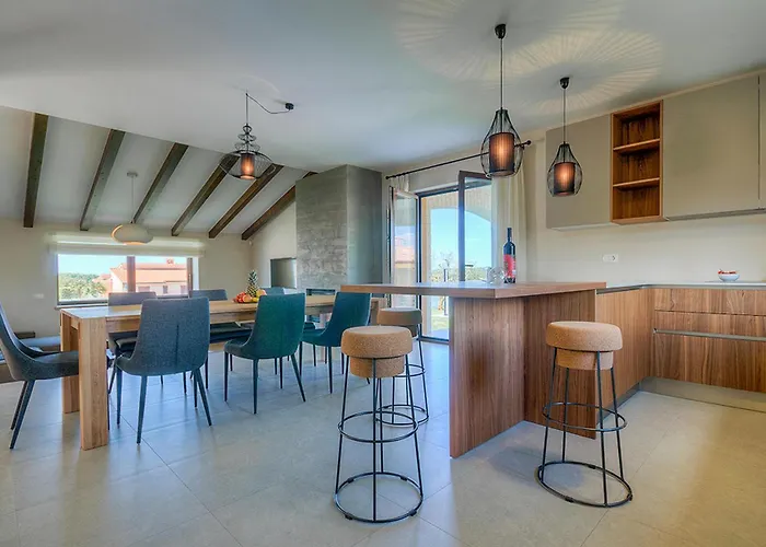 Cosima Hébergement de vacances *